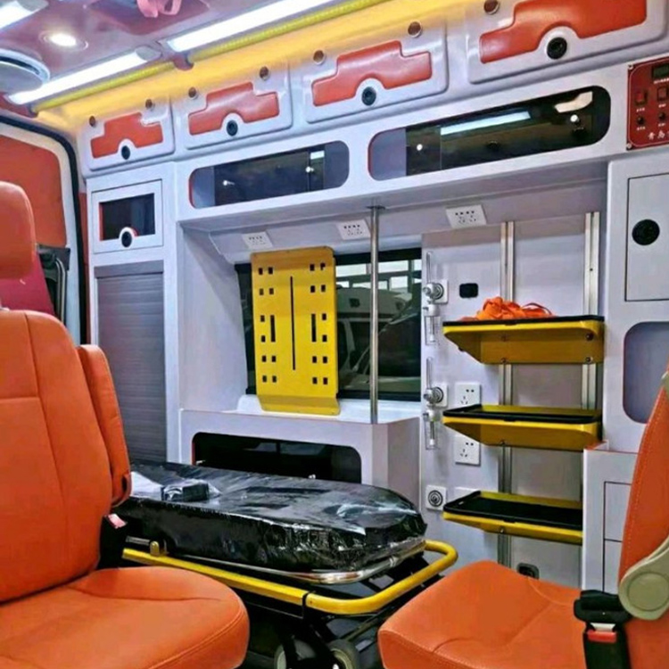 壤塘长途救护车护送病人租赁价格